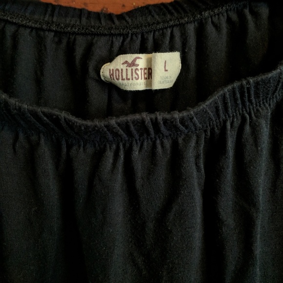 Witchy Halloween Off Shoulder Boho Top Black Scoopneck T-Shirt Hollister - Picture 3 of 3